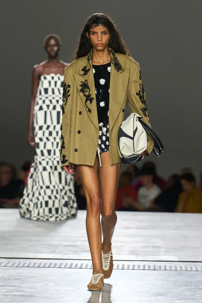 Dries Van Noten 26SS 036